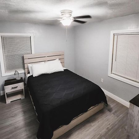 Cozy 3 Bedroom House Near Airport/Raymond Stadium/Downtown. Tampa Zewnętrze zdjęcie